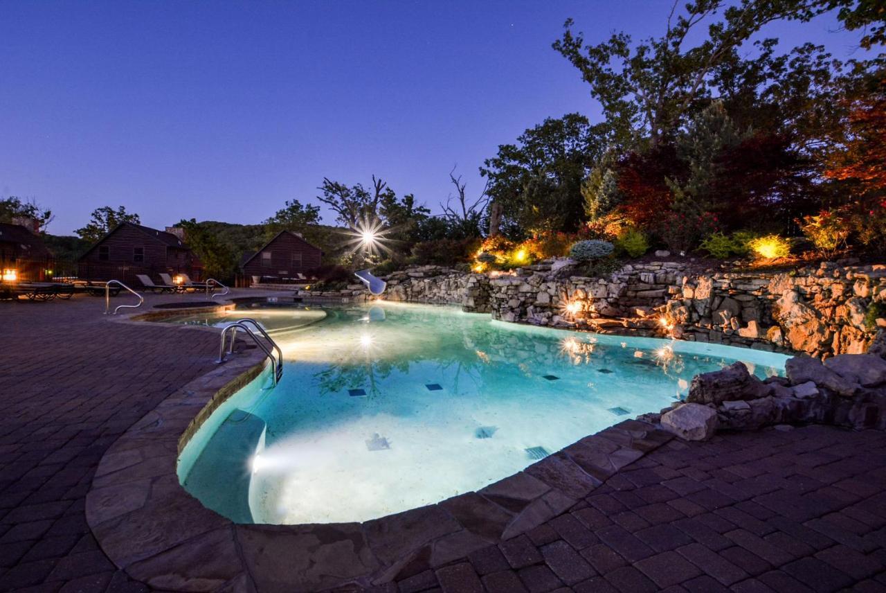 Lampe Luxury Lakefront Chalet Resort 2 Pools Free Amenities Dock Kayaks Waterslide מראה חיצוני תמונה