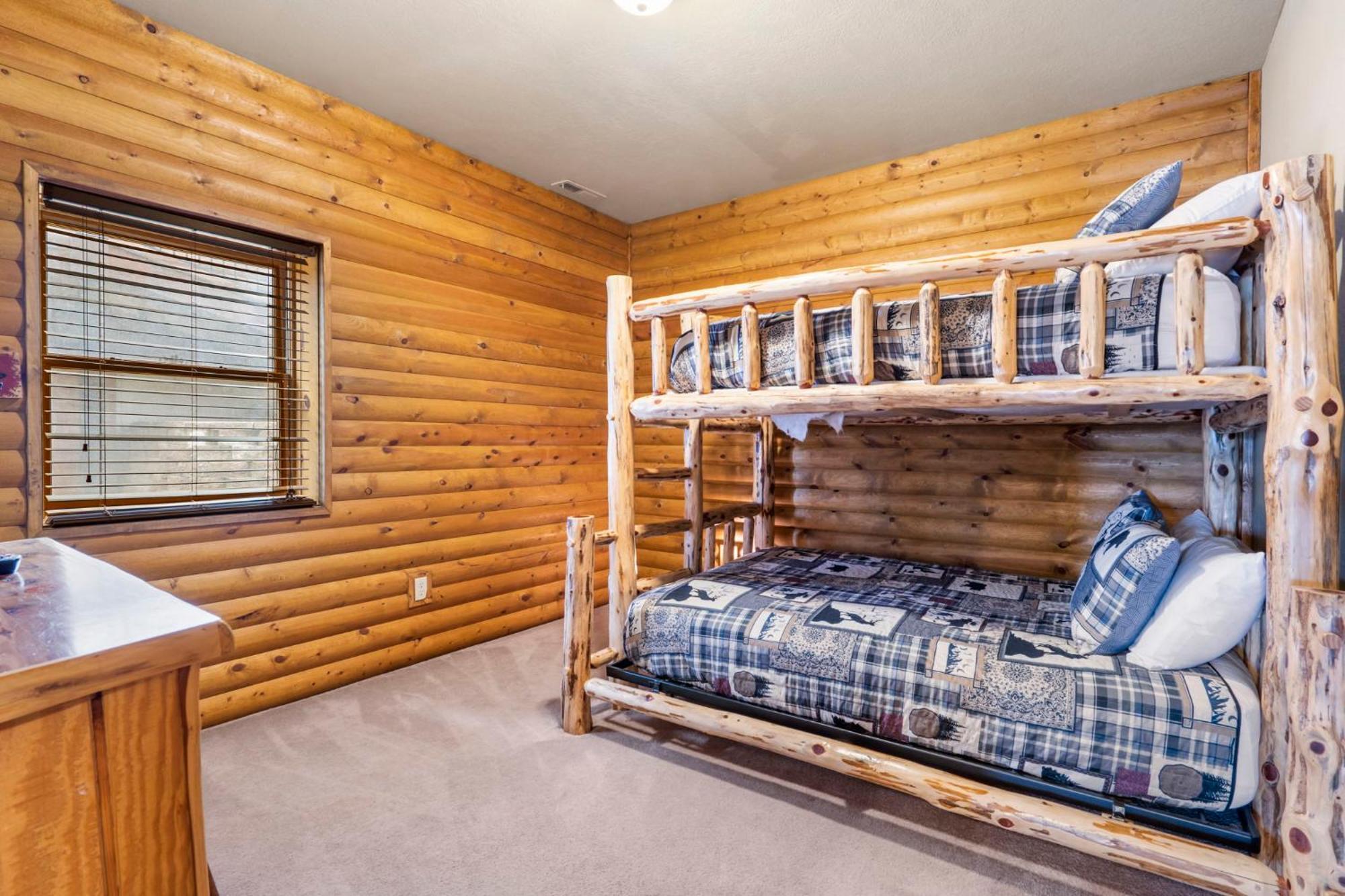 Lampe Luxury Lakefront Chalet Resort 2 Pools Free Amenities Dock Kayaks Waterslide מראה חיצוני תמונה