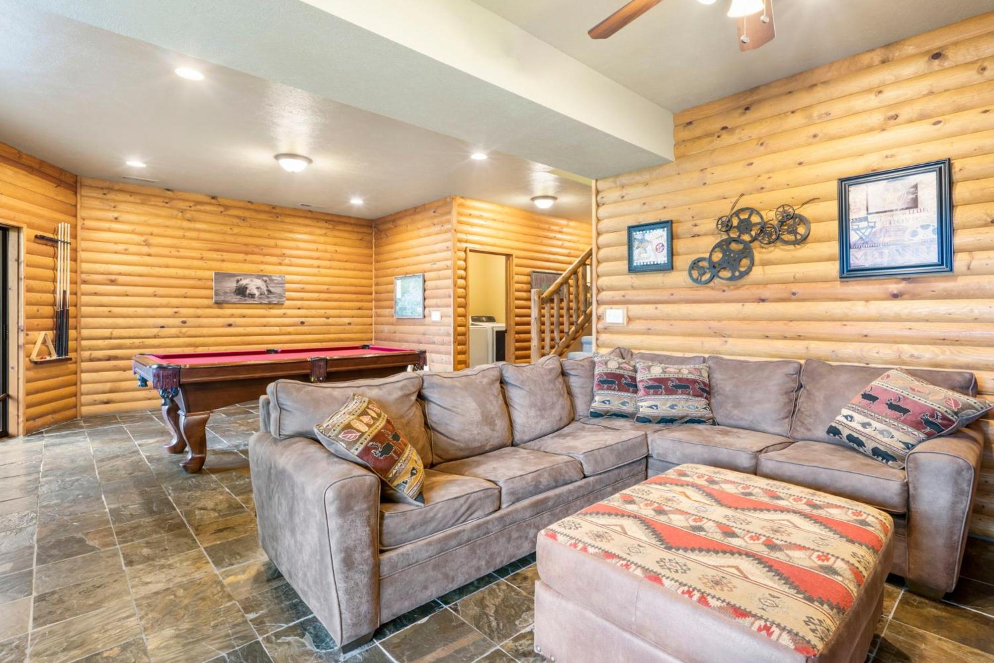 Lampe Luxury Lakefront Chalet Resort 2 Pools Free Amenities Dock Kayaks Waterslide מראה חיצוני תמונה
