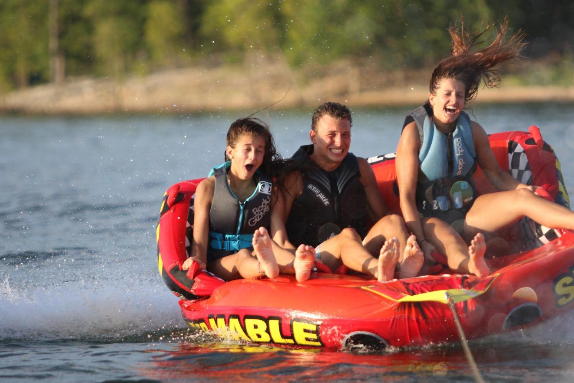 Lampe Luxury Lakefront Chalet Resort 2 Pools Free Amenities Dock Kayaks Waterslide מראה חיצוני תמונה